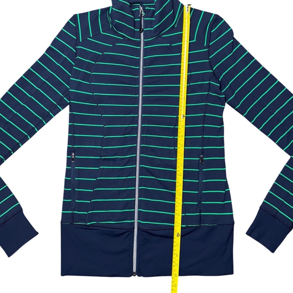 Lululemon Define Jacket Navy Blue Green Striped Full Zip Size 6 Slim Fit - Picture 8 of 13